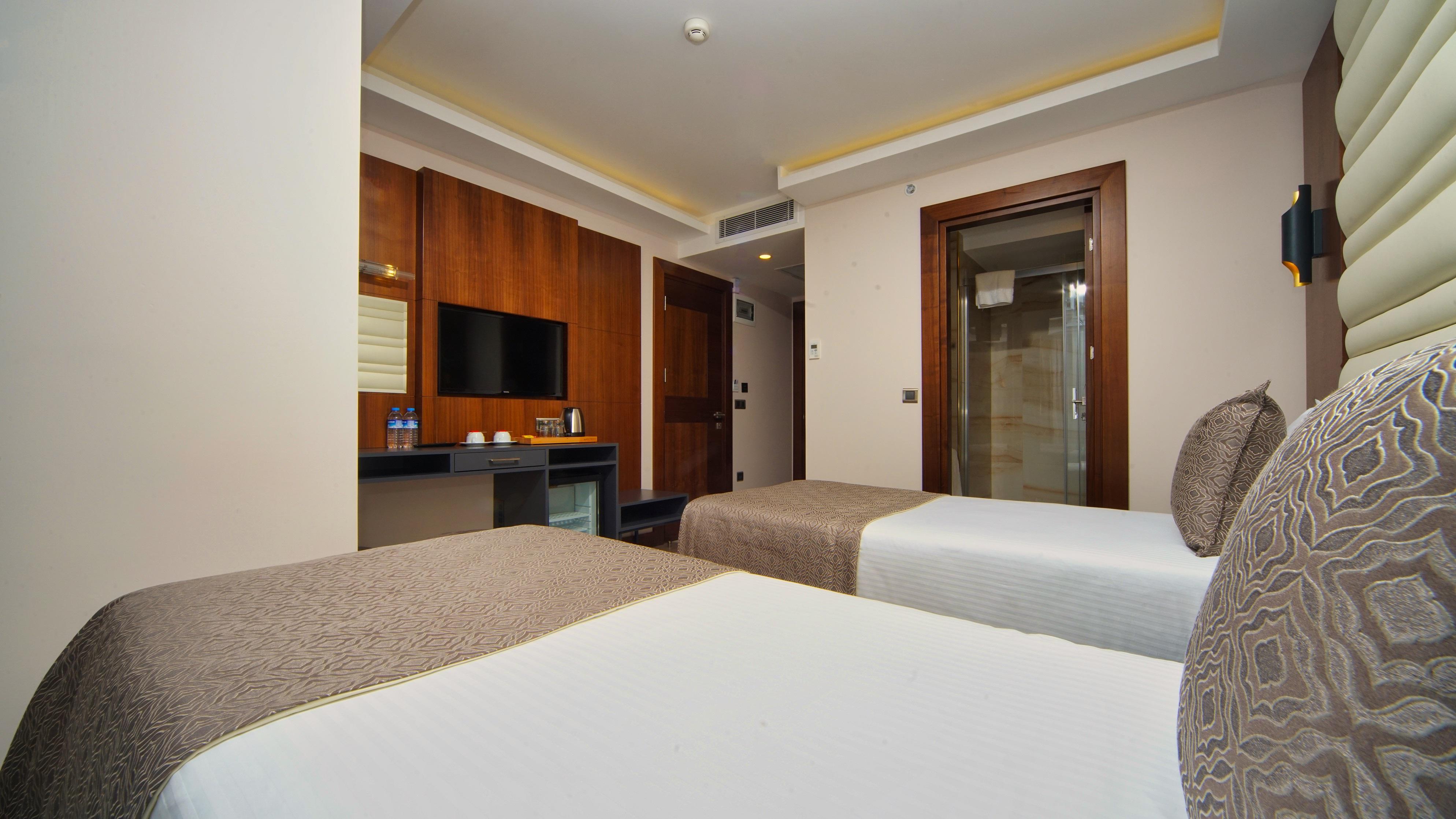 My Dream Hotel 4*